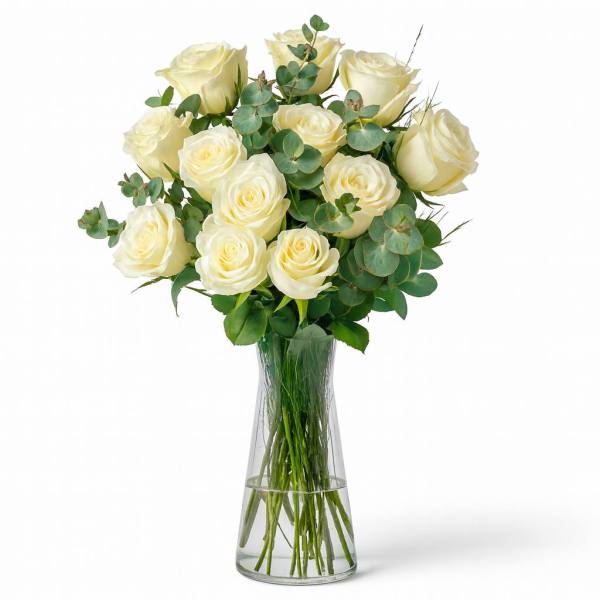 Beyaz Güller Vazo